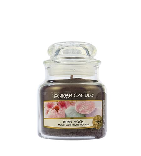 Yankee Candle Berry Mochi świeca zapachowa 104 g